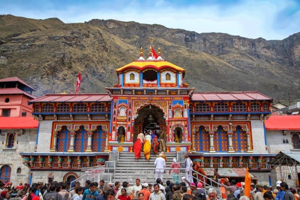 उत्तराखंड के प्रसिद्ध तीर्थ स्थल और उनकी यात्रा –Top Religious Places in Uttarakhand in Hindi
